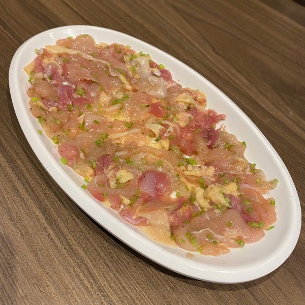 Gà tươi nữa con